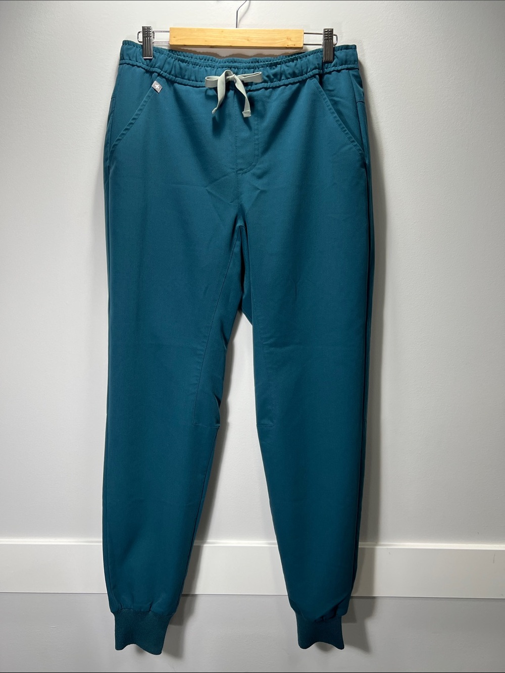 CARRIBEAN BLUE FIGS Tansen Jogger Scrub Pants